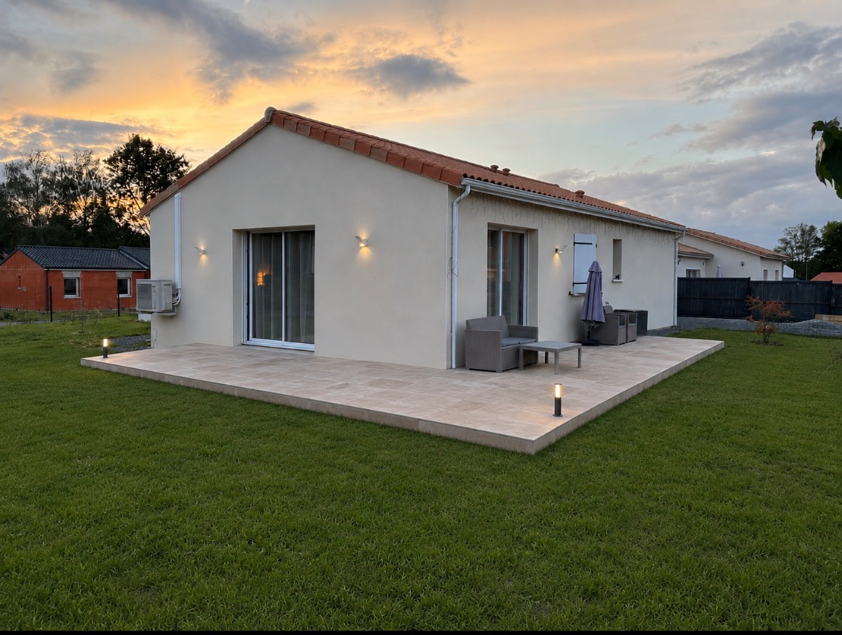 Jardin privatif et clos pour chiens